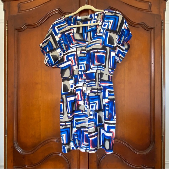 Poleci 100% Silk Geometric Mini Dress | Size 0 - Picture 4 of 9